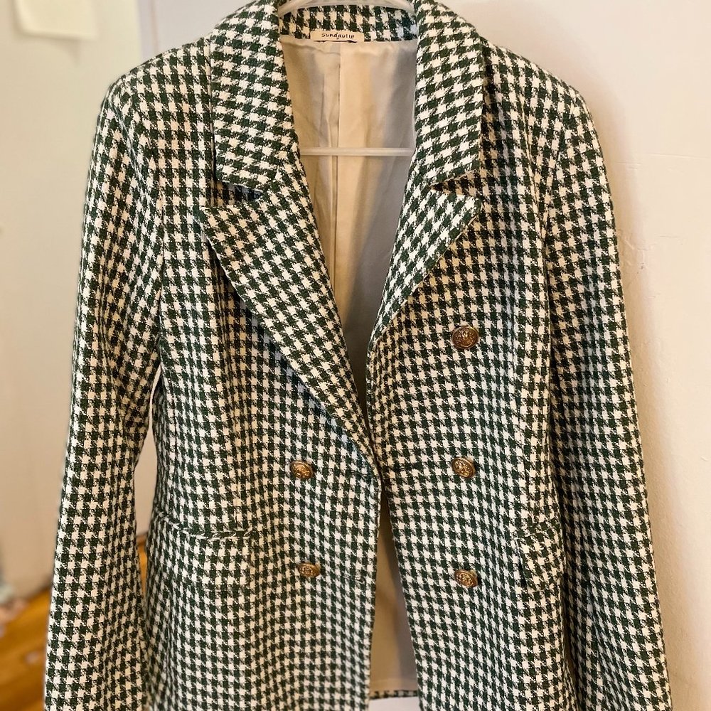 Cute Boutique Checkered Green Blazer